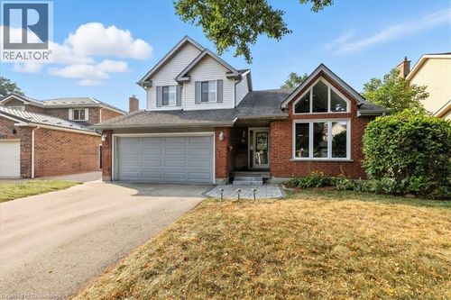36 Notchwood Crt, Kitchener, ON, N2A3L6 | Card Image