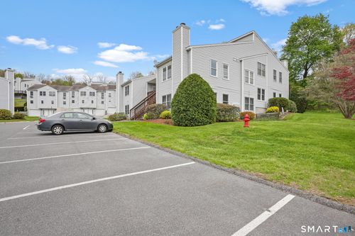 87-87 Valley Dr, New Milford, CT, 06776-3650 | Card Image
