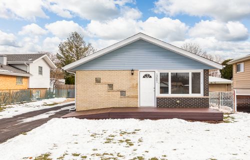 13601 Loomis Ln, Crestwood, IL, 60418-1515 | Card Image