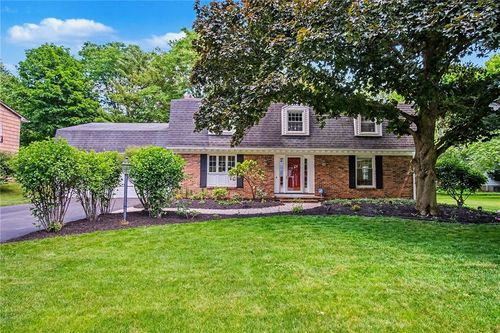 26 S Ridge Trl, Fairport, NY, 14450-3840 | Card Image