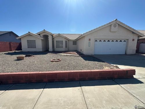 11595 S Prescott Ave, Yuma, AZ, 85365-6822 | Card Image