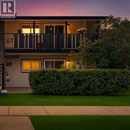 215-54 Bell St, Red Deer, AB, T4R1M8 | Card Image