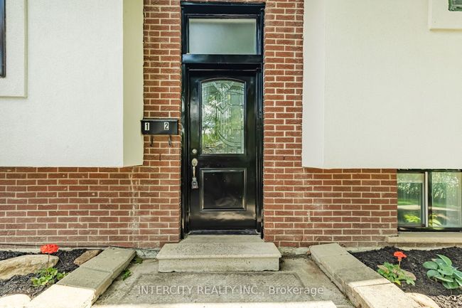 122 Rutherford Rd N, House other with 5 bedrooms, 2 bathrooms and 6 parking in Brampton ON | Image 5