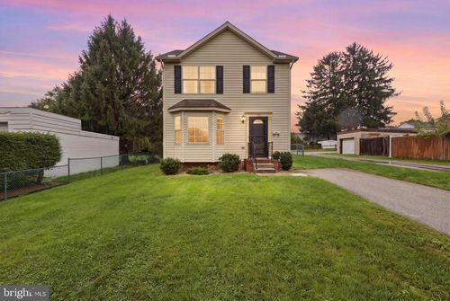 120 Peter St, HANOVER, PA, 17331-3355 | Card Image