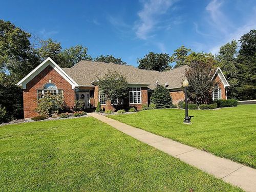 23 Roosevelt Dr, EAST DUBUQUE, IL, 61025-9698 | Card Image
