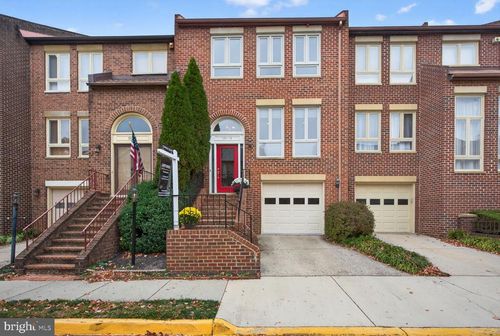 10172 Turnberry Pl, OAKTON, VA, 22124-2881 | Card Image