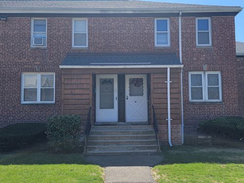 132-132 Virginia Ave, Bridgeport, CT, 06610-1544 | Card Image