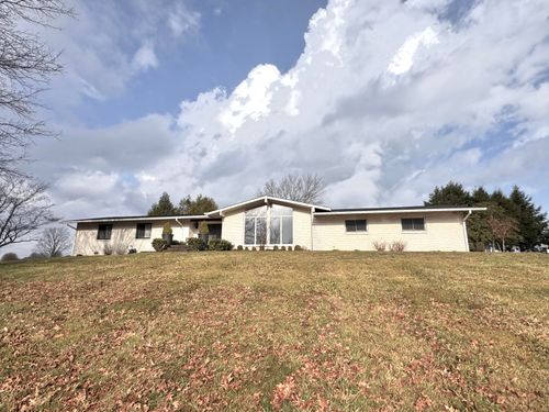 940 West Laurel Road, London, KY, 40741 | Card Image