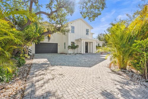 3319 S Osprey Ave, SARASOTA, FL, 34239-5916 | Card Image