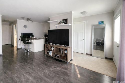 237-322 Lewin Way, Saskatoon, SK, S7T0Y9 | Card Image