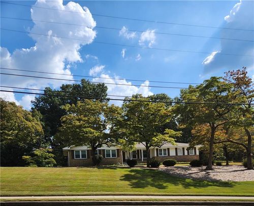 1554 Cooper Lake Rd Se, Smyrna, GA, 30082-4807 | Card Image