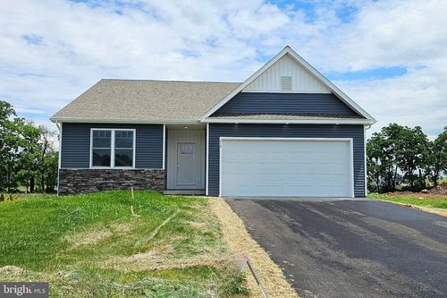 218 Heirloom Dr, CENTRE HALL, PA, 16828-0657 | Card Image