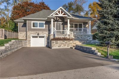 155 Grove Park Dr, House other with 3 bedrooms, 3 bathrooms and 4 parking in Burlington ON | Image 1