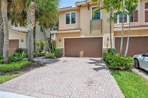 122 Sw 127th Ter, Plantation, FL, 33325-2306 | Card Image