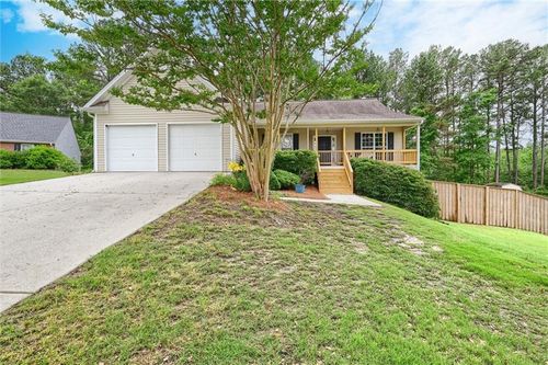 18 Mountain Ct, Dallas, GA, 30132-6015 | Card Image