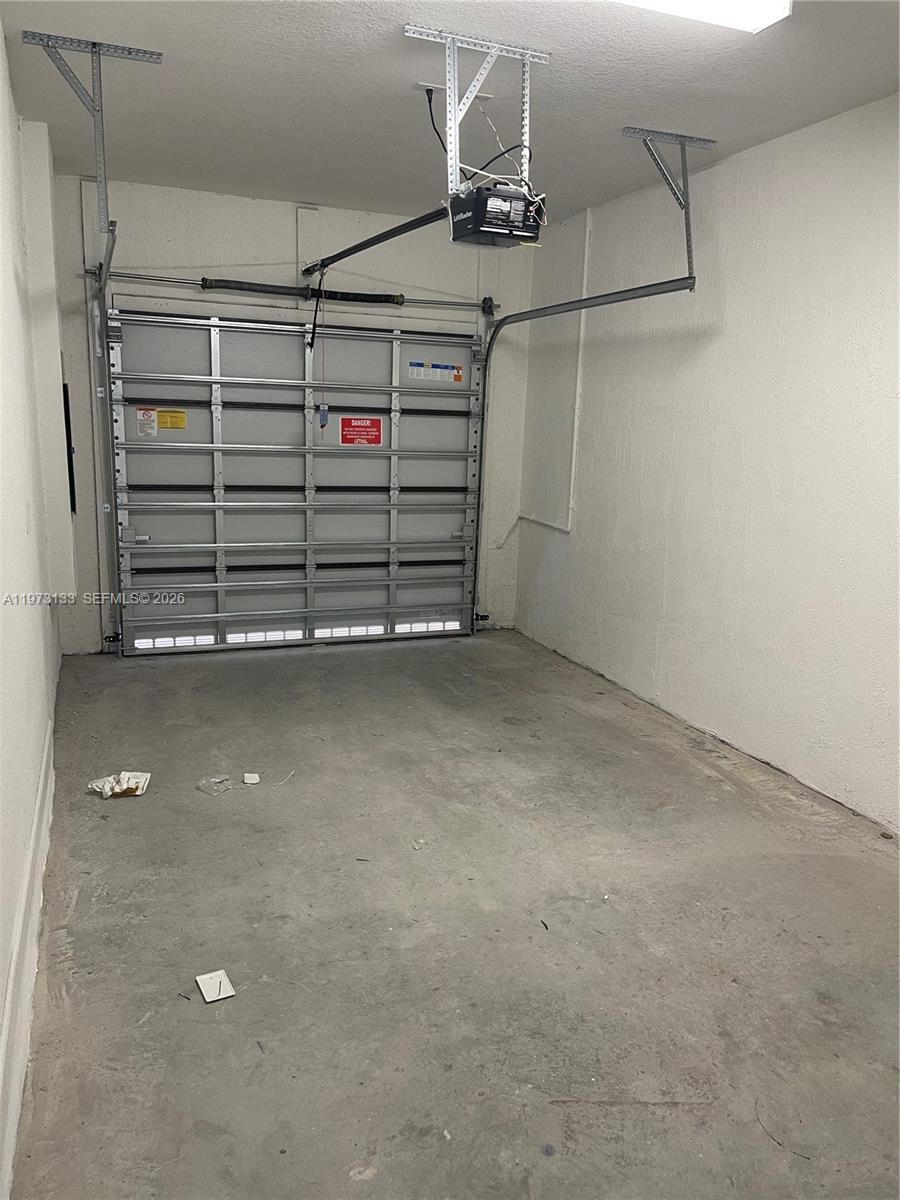 Residential Lease in Miami 3