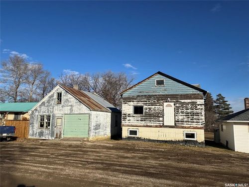 107 Main St, Alvena, SK, S0K0E0 | Card Image