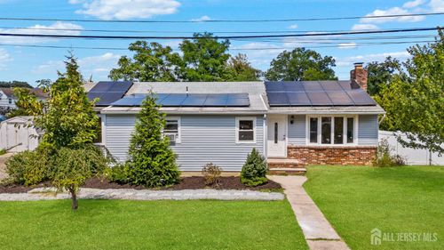 3 Park Pl, Helmetta, NJ, 08828-1226 | Card Image