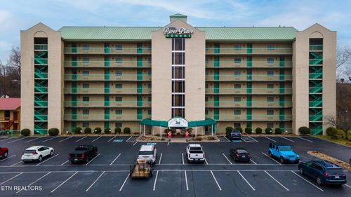 503-3215 N River Rd, Pigeon Forge, TN, 37863 | Card Image