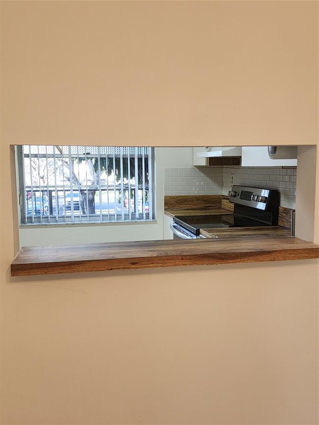 APT-211 - 3341 Nw 47 Th Ter, Condo with 1 bedrooms, 2 bathrooms and null parking in Lauderdale Lakes FL | Image 29