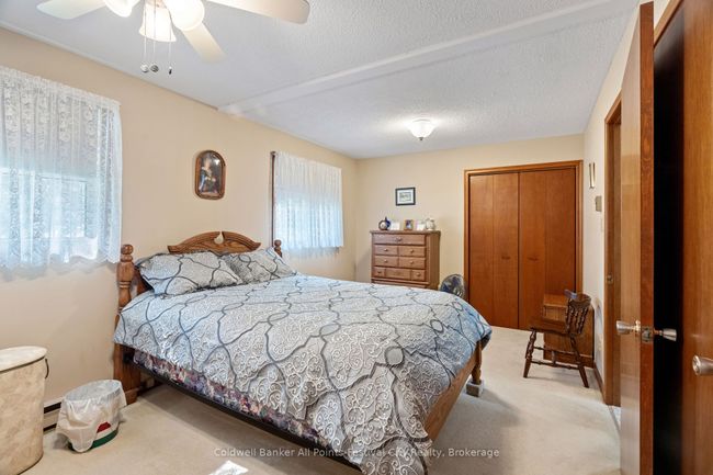 305 Warren St, House other with 4 bedrooms, 2 bathrooms and 4 parking in Goderich ON | Image 16