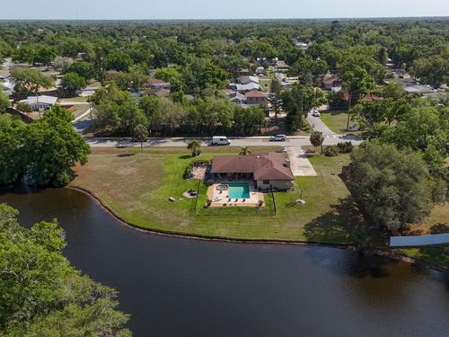 3927 Desoto Rd, SARASOTA, FL, 34235-3555 | Card Image