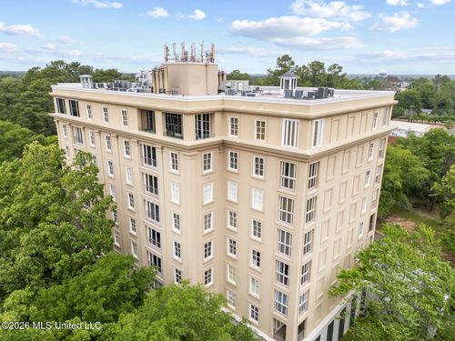 apt-19-1200 Meadowbrook Rd, Jackson, MS, 39206-6109 | Card Image