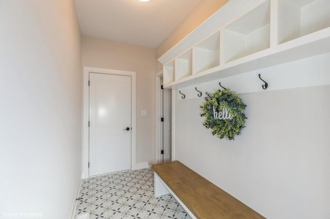 13_13452LakesideAve_195_Mudroom_MRED_200 | Image 13