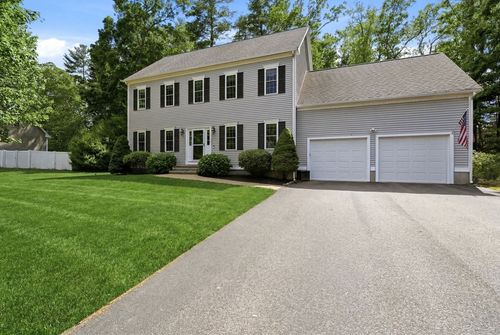 6 Harness Path, Plainville, MA, 02762-1726 | Card Image