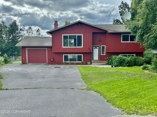 10840 Delta Cir, Eagle River, AK, 99577-8247 | Card Image