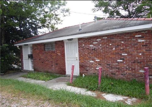2120 Pratt St, Gretna, LA, 70053-3626 | Card Image
