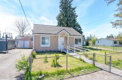 758 108th St S, Tacoma, WA, 98444-5665 | Card Image
