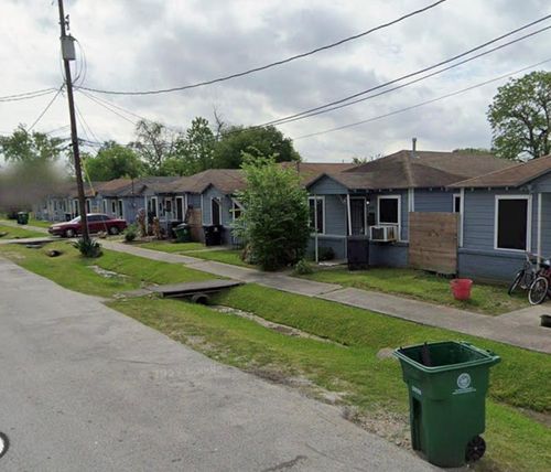 3102 Christie St, Houston, TX, 77026-3623 | Card Image