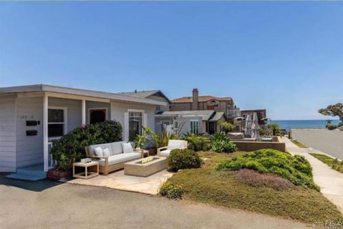 157 Maple Ave., Carlsbad, CA, 92008 | Card Image