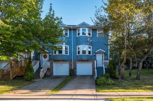 8 Remington Crt, Halifax, NS, B3M3Y6 | Card Image