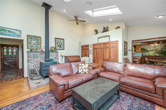 14 Private Rd, House other with 2 bedrooms, 2 bathrooms and null parking in Yaphank NY | Image 10