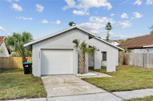 2224 Greenview Cir, ORLANDO, FL, 32808-4416 | Card Image