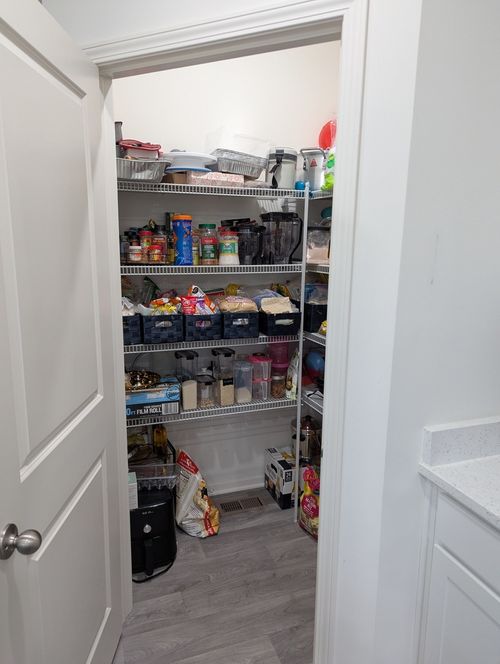 1619 Emma Ln, Hampshire, IL, 60140 | Card Image