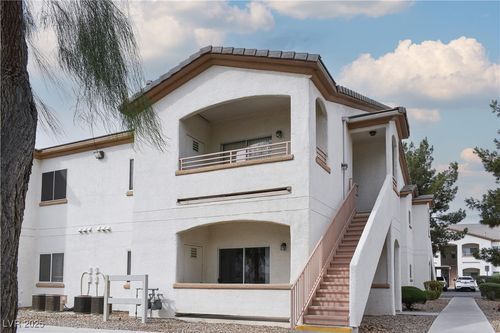 2062-5650 E Sahara Ave, Las Vegas, NV, 89142-2061 | Card Image