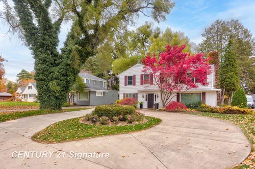 49 Benton Rd, Saginaw, MI, 48602-1945 | Card Image