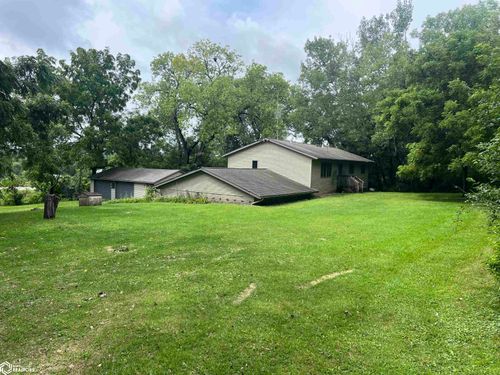 4889 Valley Farm Rd, Central City, IA, 52214-9508 | Card Image