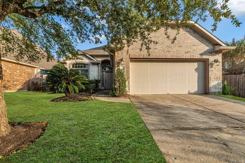 155 Magnolia Grove Ln, Conroe, TX, 77384-3407 | Card Image