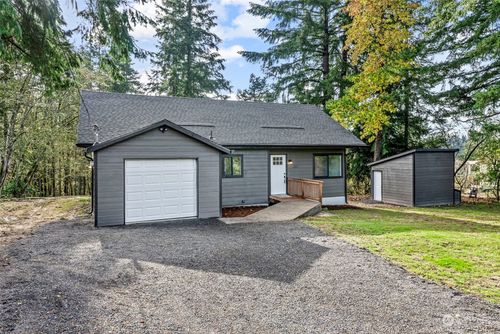 235 Holcomb Spur Road, Kelso, WA, 98626 | Card Image