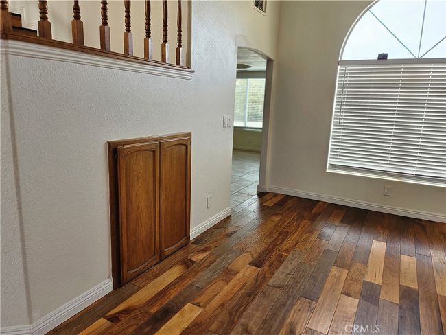 27600 Silver Lakes Pkwy, House other with 4 bedrooms, 3 bathrooms and 2 parking in Helendale CA | Image 8