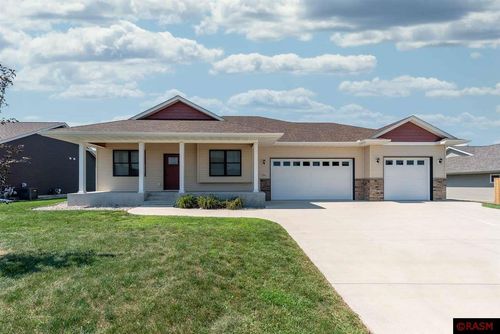 865 Mill Race Rd, Madelia, MN, 56062-1027 | Card Image