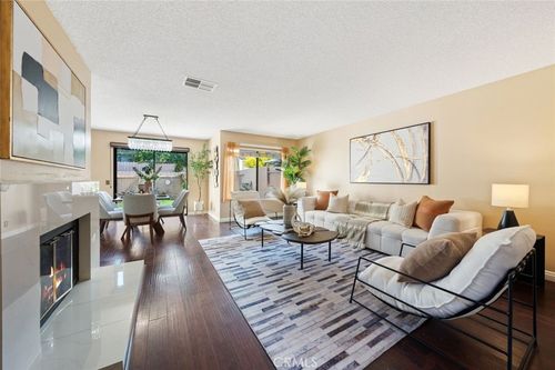 unit-2-2221 Dublin Ln, Diamond Bar, CA, 91765-6222 | Card Image