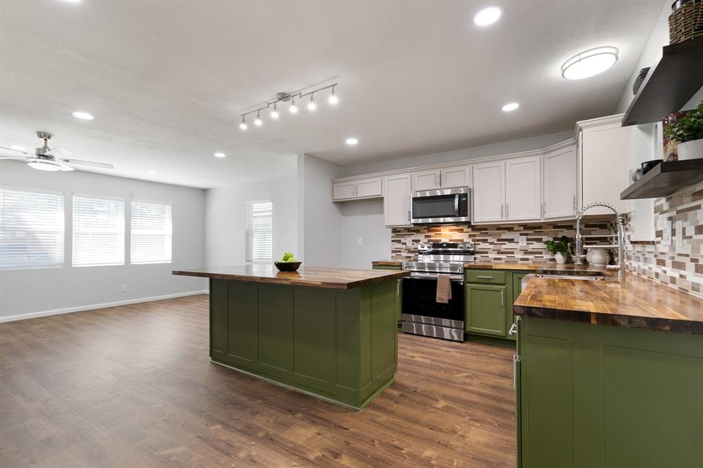 Bertrand Ave, Dallas, TX 75215