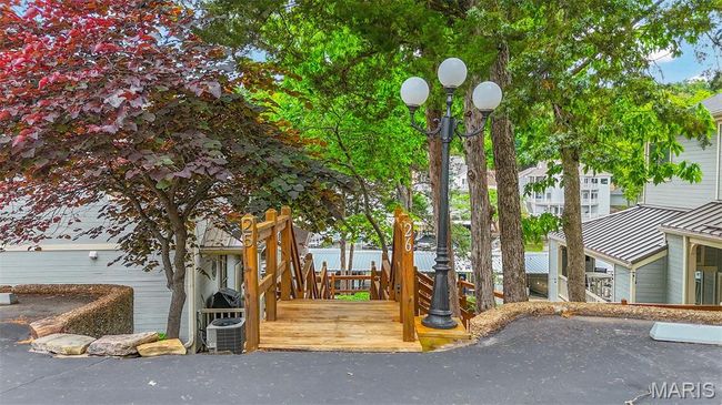 26 - 6620 E Lake Point Dr, Condo with 3 bedrooms, 3 bathrooms and null parking in Osage Beach MO | Image 4