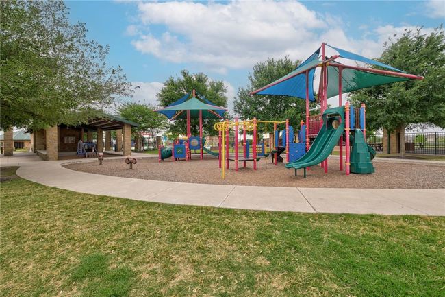 806 Pepperbark Loop, House other with 4 bedrooms, 3 bathrooms and null parking in Buda TX | Image 30