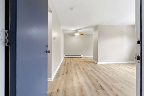 apt-b6-6 Venice St, Danvers, MA, 01923-2036 | Card Image